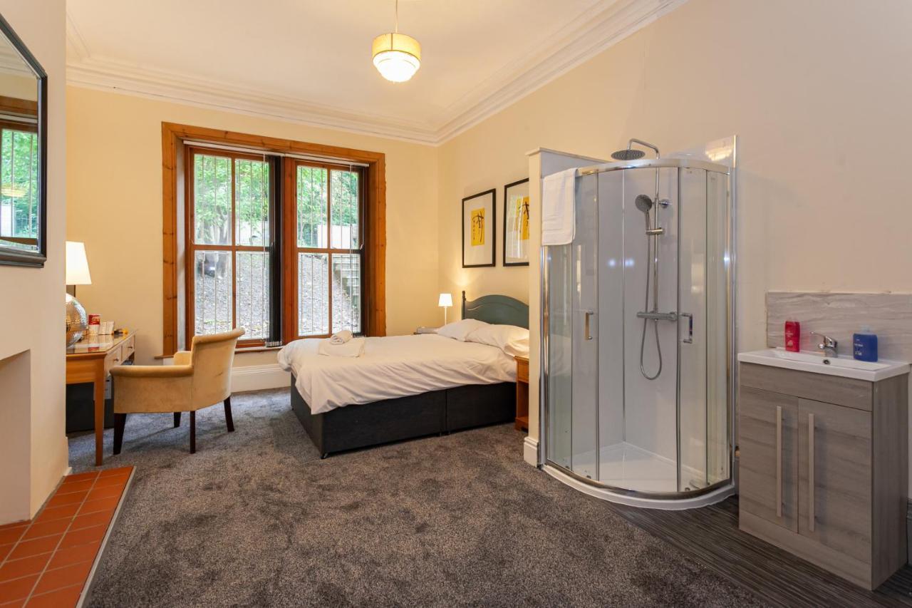 Townhouse No 12 Hotel Huddersfield Eksteriør billede