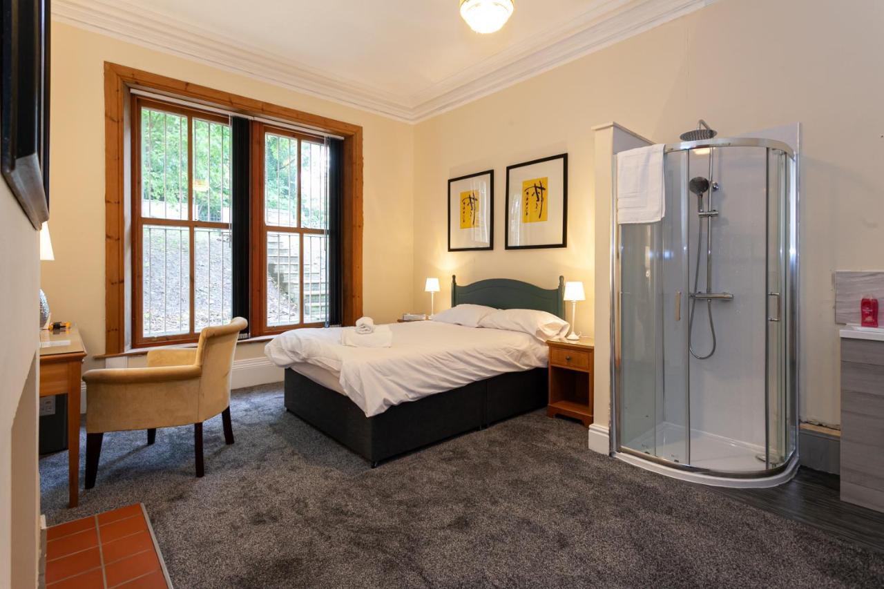 Townhouse No 12 Hotel Huddersfield Eksteriør billede